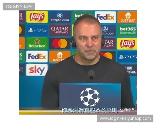 劳塔罗禁区混战中抢到关键点