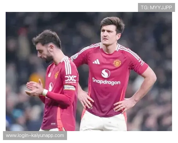 曼联中前场联动性增强，布鲁诺调度如名家演奏