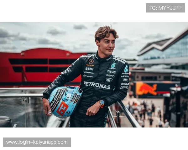 社交媒体热议：谁是本赛季最耀眼的车手？